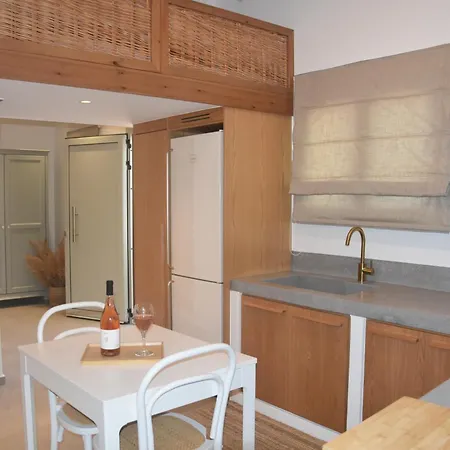 Apartment Sands *